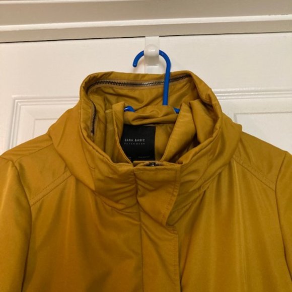 Zara Rain Jacket - Picture 4 of 6